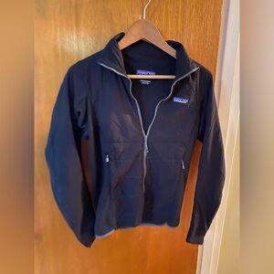 #54 - PTP20” Patagonia Black Zip Up Small